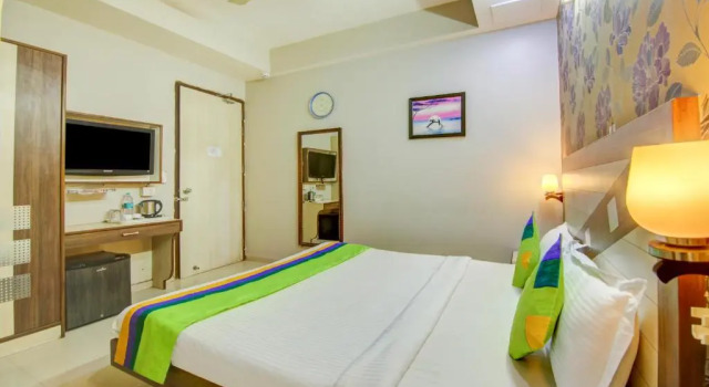 Номер Standard Treebo Rockwell Plaza