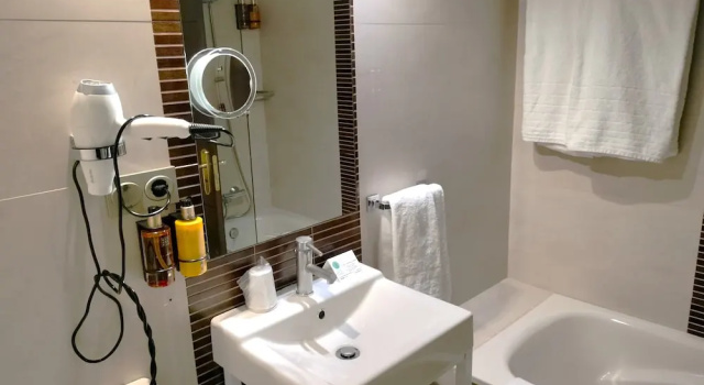 Двухместный номер Economy Casual Ilbira Granada by Casual Hoteles