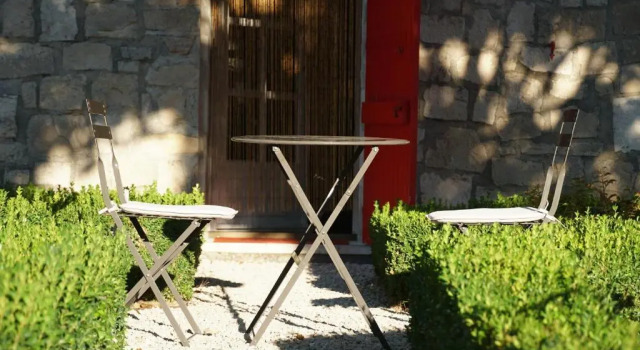 Les Nefliers Chambre D'hotes (Adults Only), Rezervasyon Otel Cereste Route de la Lavande