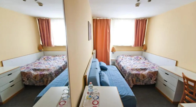 Hostel Malinowski City, Book Hostel Hostels in Silesia, Hostel