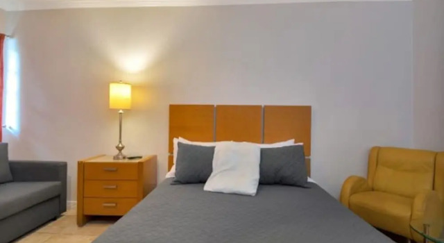 Апартаменты Amazing Apartment,hallandale Beach, Walk to Ocean!