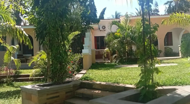 Kamsons, Book Villa Mombasa Coast Region