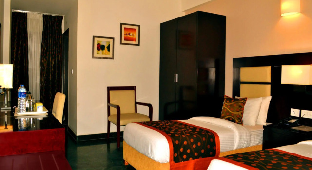 Двухместный номер Deluxe Hotel Ace Manor