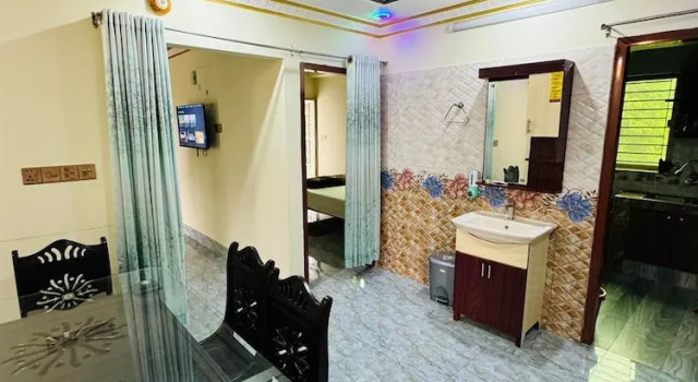 Двухместный номер Standard с балконом и с видом на город Saudia residential hotel
