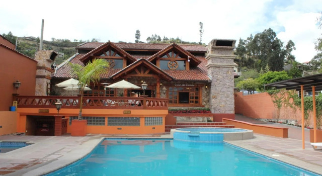 Hosteria Casa Grande, Забронировать Отель Отели Гуалакео с завтраком, Завтраки