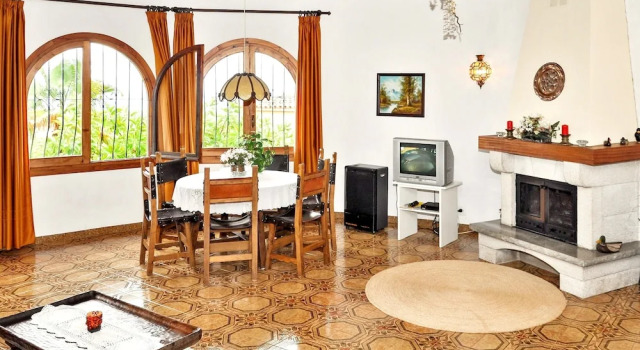Villa With 3 Bedrooms in Moraira, Benissa, With Wonderful sea View, Pr, Забронировать Вилла Бениса провинция Аликанте, 3* 4*