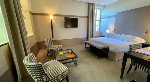 Номер Prestige Hôtel Au Logis des Remparts