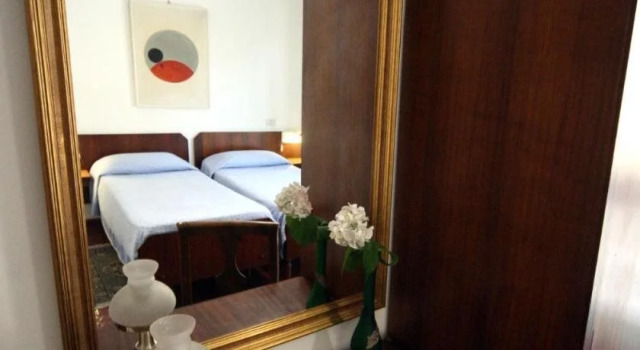 Albergo I Longobardi, Забронировать Отель Отели Кьюси с завтраком, Завтраки