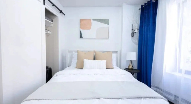 Студия 809 Midtown Apartments