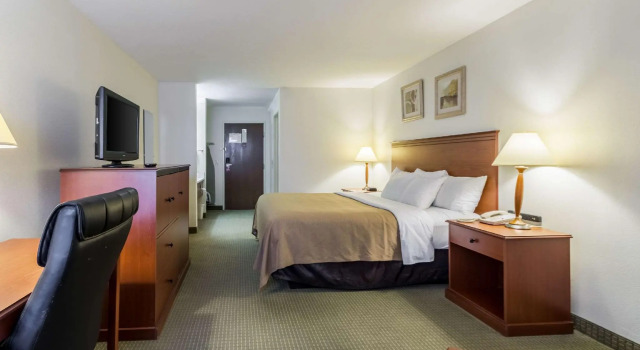 Двухместный номер Standard Baymont by Wyndham Omaha SW