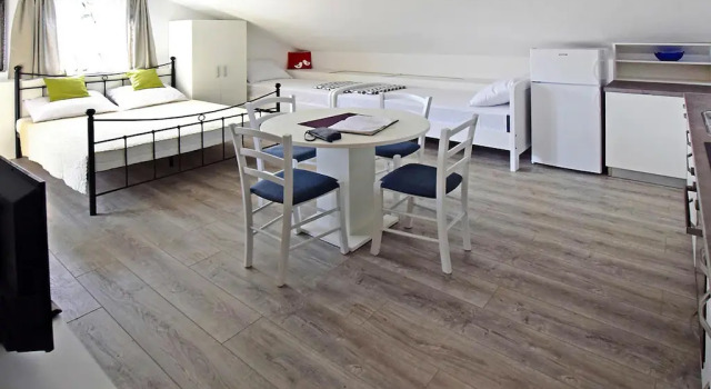 Apartment in Starigrad Paklenica only 200m from the sea