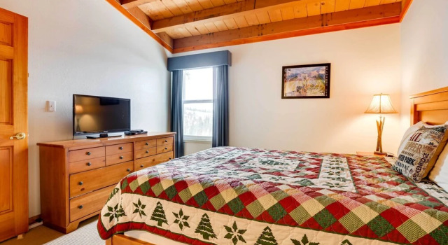 Апартаменты с 3 комнатами с балконом Silverthorne Condo W/pool Access - Shuttle to Town