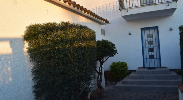 304-casa de Acceso al Canal,amarre Privado, Забронировать Отель Отели Alt Empordà с парковкой, Парковка