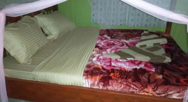 Sipi Travellers Lodge, 预订 酒店 Sipi Karamoja