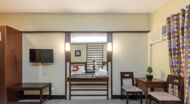 ZEN Rooms JJ's Seafood Tagbilaran