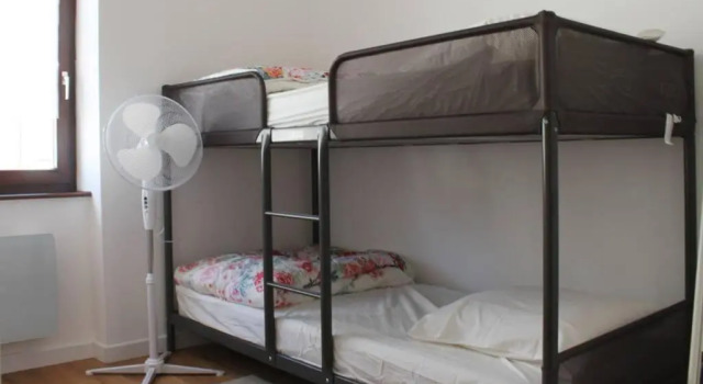 Nod Off in Neudorf! Cozy 2 Beds Near the Tram, Book Hotel Strasbourg 