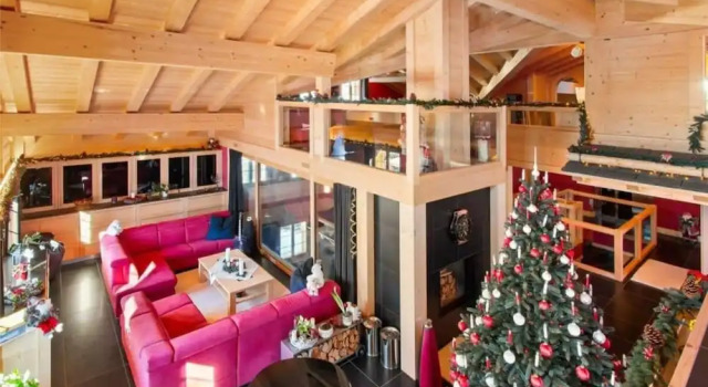 Шале Beautiful Modern Chalet in the Gstaad Region