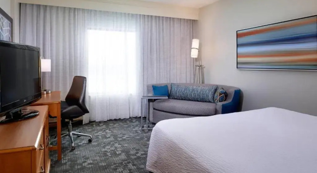 Номер Standard Courtyard Kansas City Overland Park / Convention Center