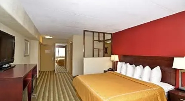 Двухместный люкс с видом на город Holiday Inn Express & Suites Washington DC - NoMA by IHG