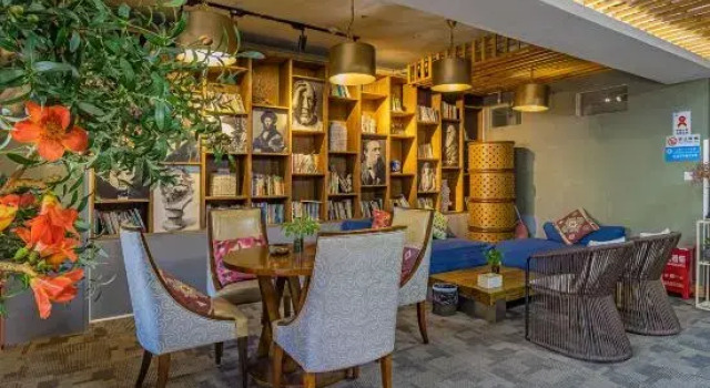 WS Garden E-sports Hotel (Cuihu Yunda Branch), Rezerwuj Hotel Hotele w Kunming z parkingiem, Parking