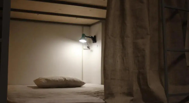 Sleep Studio Hostel, Забронировать Хостел Отели Еревана с парковкой, рядом с Площадь Республики, Парковка