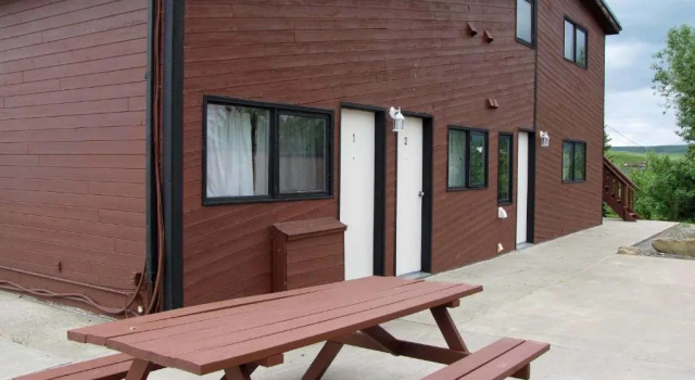 Четырёхместный номер Standard Bear Country Inn and Suites