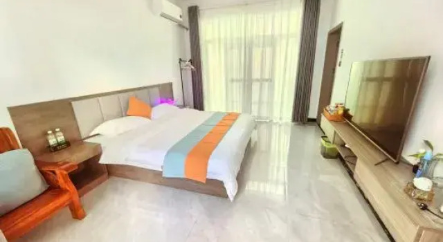 Семейный люкс Beihai Longmai Yaju Homestay (Guantouling Zixiawan Tourist Scenic Area)