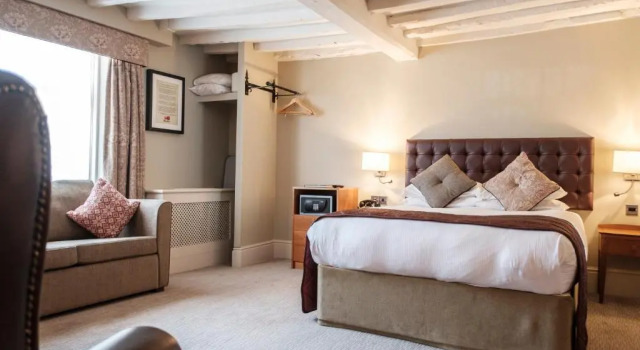 Номер Standard The Red Lion Hotel