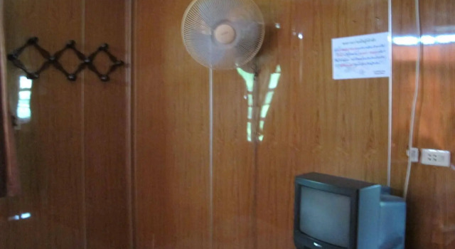 Baan Suan Sriwara, Забронировать Отель Отели Ампхава с парковкой, Парковка
