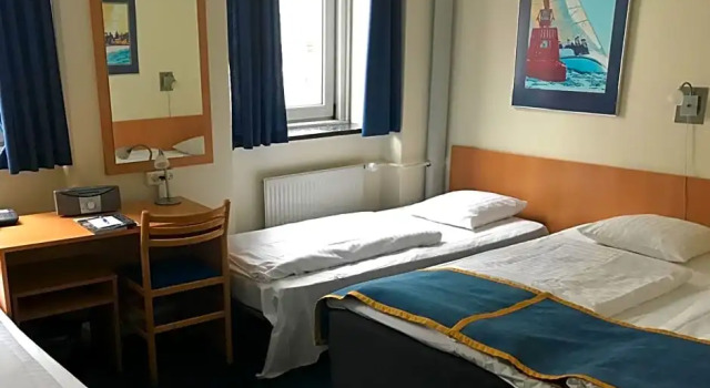 Четырёхместный номер Standard Hotel Maritime
