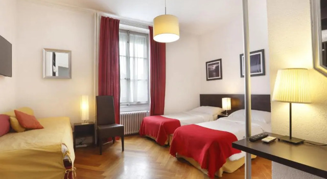 Трёхместный номер Standard Hotel Tor