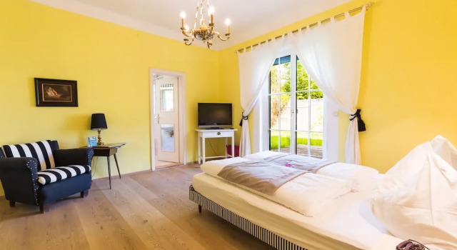Двухместный номер Classic с балконом Hotel Schloss Leonstain