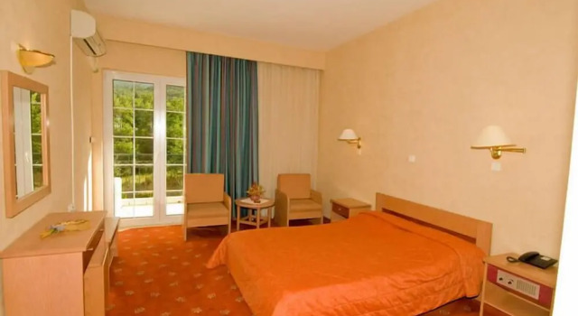 Одноместный номер Standard Dryas Hotel