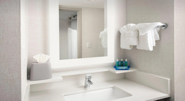 Двухместный номер Standard Holiday Inn Express Boston - Saugus by IHG