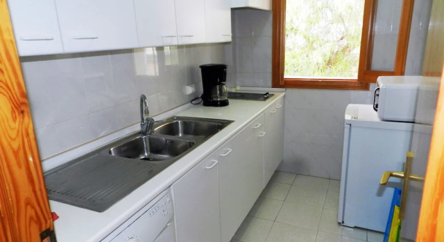 Семейные апартаменты с балконом Apartaments Marina Sol i Pins