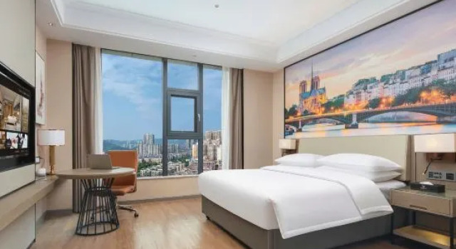 Люкс Vienna International Hotel Zhi Jiang Peace Lake Store