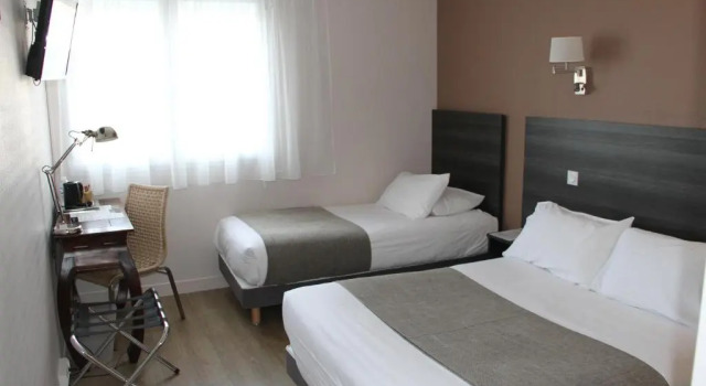 Номер Standard CitHotel Logis Le Chêne Vert