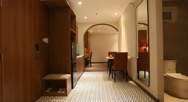 Апартаменты Superior Lanura Apartments and Hotel