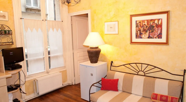 Appartement 2 chambres, Забронировать Апартаменты/квартира Отели Парижа с завтраком, рядом с Лувр — Риволи, Завтраки