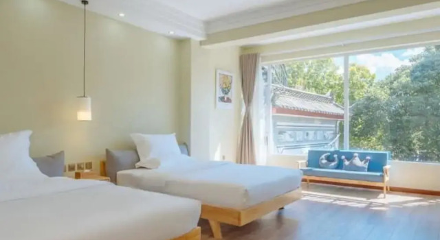 Двухместный номер Grand Floral Hotel · Mo Tan Lijiang