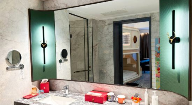 Четырёхместный люкс HUALUXE Handan by IHG