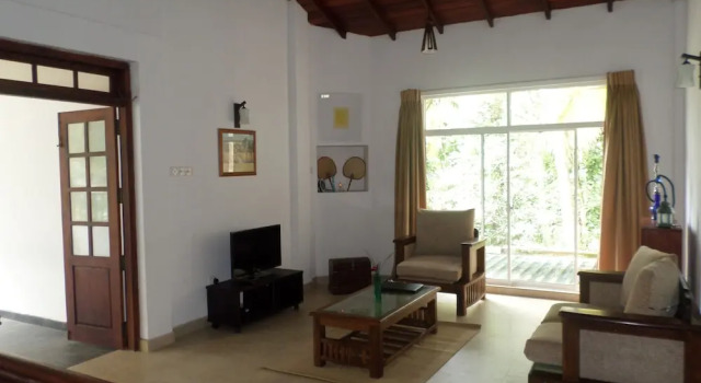 Апартаменты Riverside Homestay Apartments