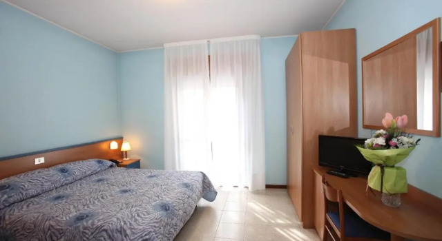 Трёхместный номер Standard Albergo Ridente