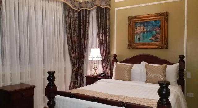 Двухместный номер Standard с балконом Lee Boutique Hotel Tagaytay