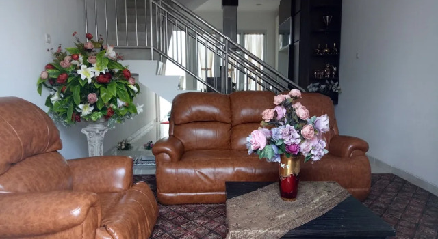 T-Rooms Homestay, Rezerwuj Willa Palembang Sumatra