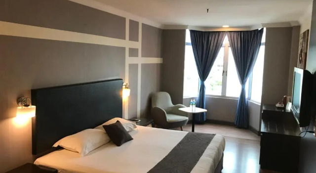 O podwyższonym standardzie dwuosobowy pokój Legend Inn Hotel