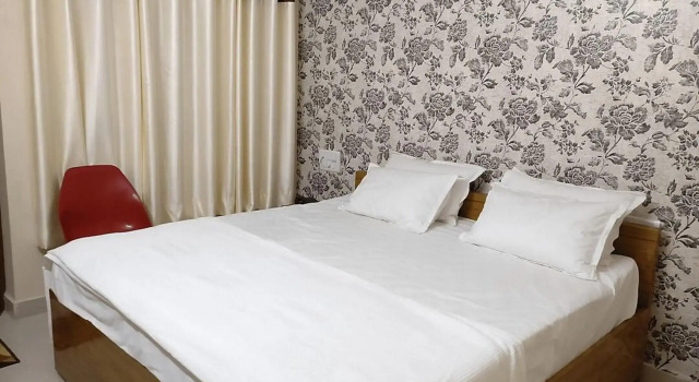 Hotel Girnar