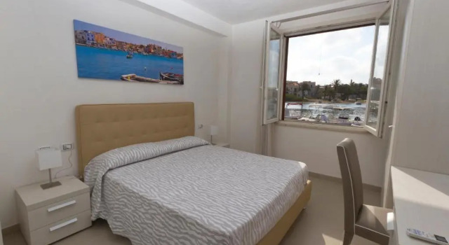 Standard Doppel Zimmer mit Meerblick Silvia Affittacamere