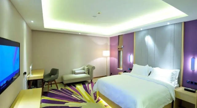 Номер Deluxe Lavande Hotel·Guangzhou Luoxi Xiajiao Metro Station