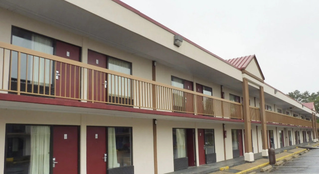 Red Roof Inn Fredericksburg South, Buchen Sie Hotel Fredericksburg Virginia